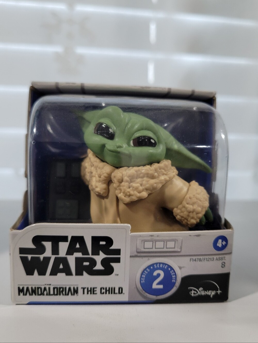 Star Wars Grogu Baby Yoda Green &Tan Figure, from The Bounty Collection Seroes 2